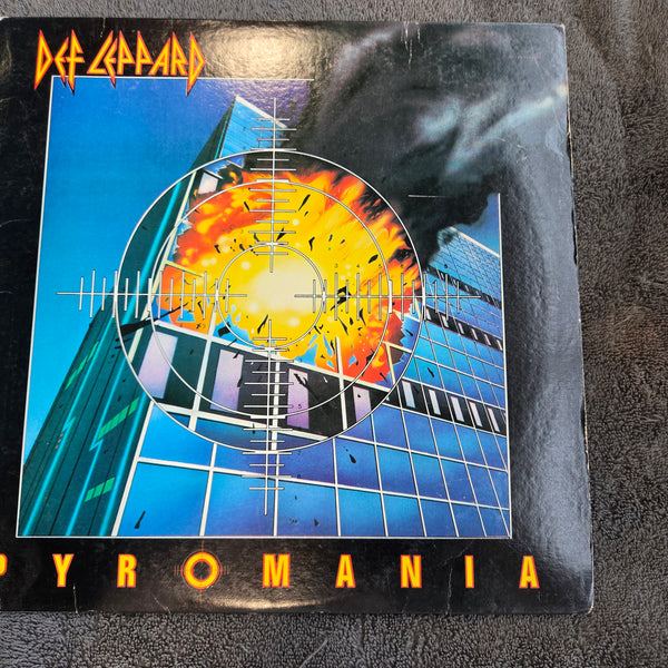 DEF LEPPARD PYROMANIA
