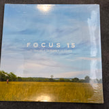 FOCUS 15 V/A WHITE NEW