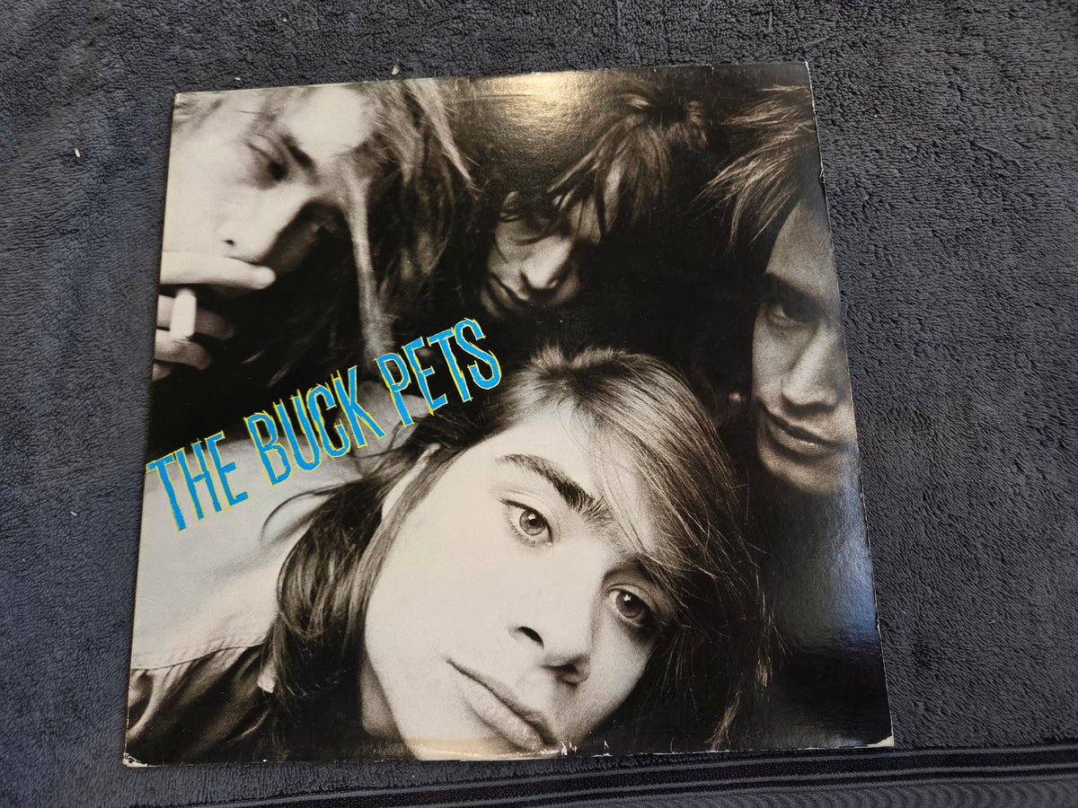 BUCK PETS S/T
