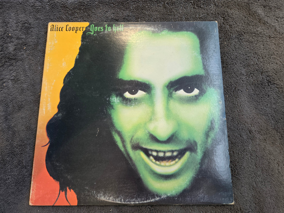 ALICE COOPER GOES TO HELL