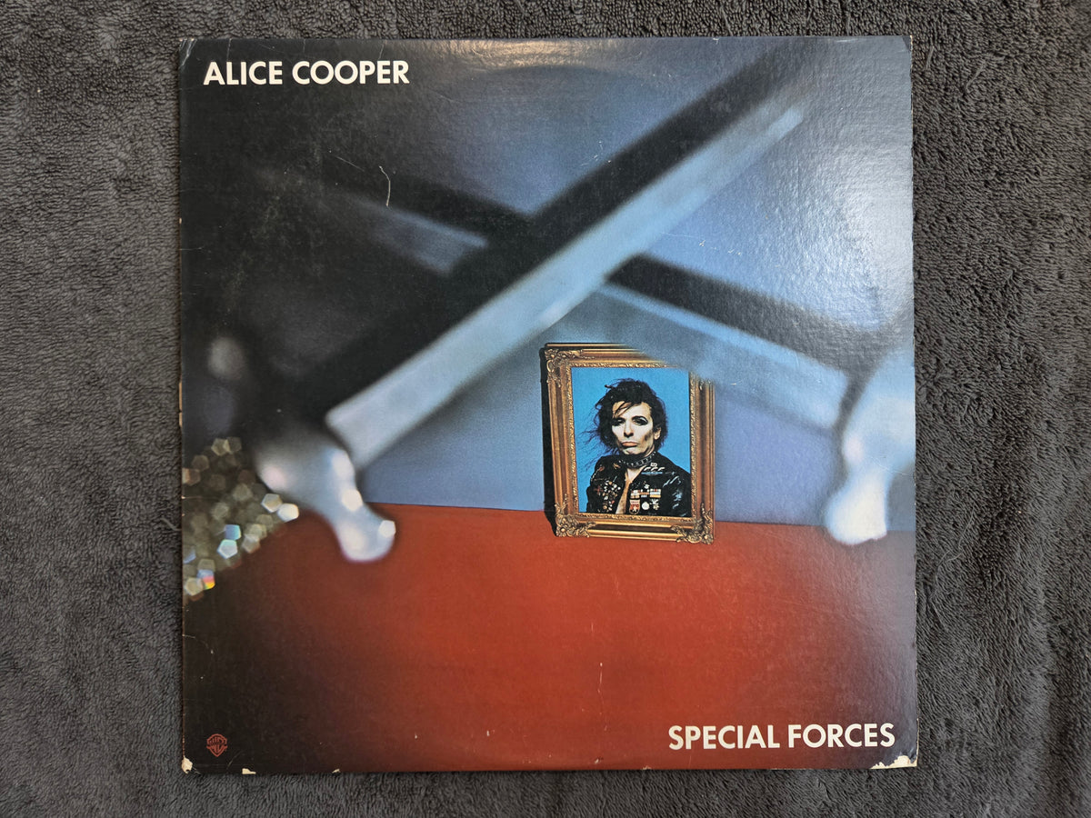 ALICE COOPER SPECIAL FORCES