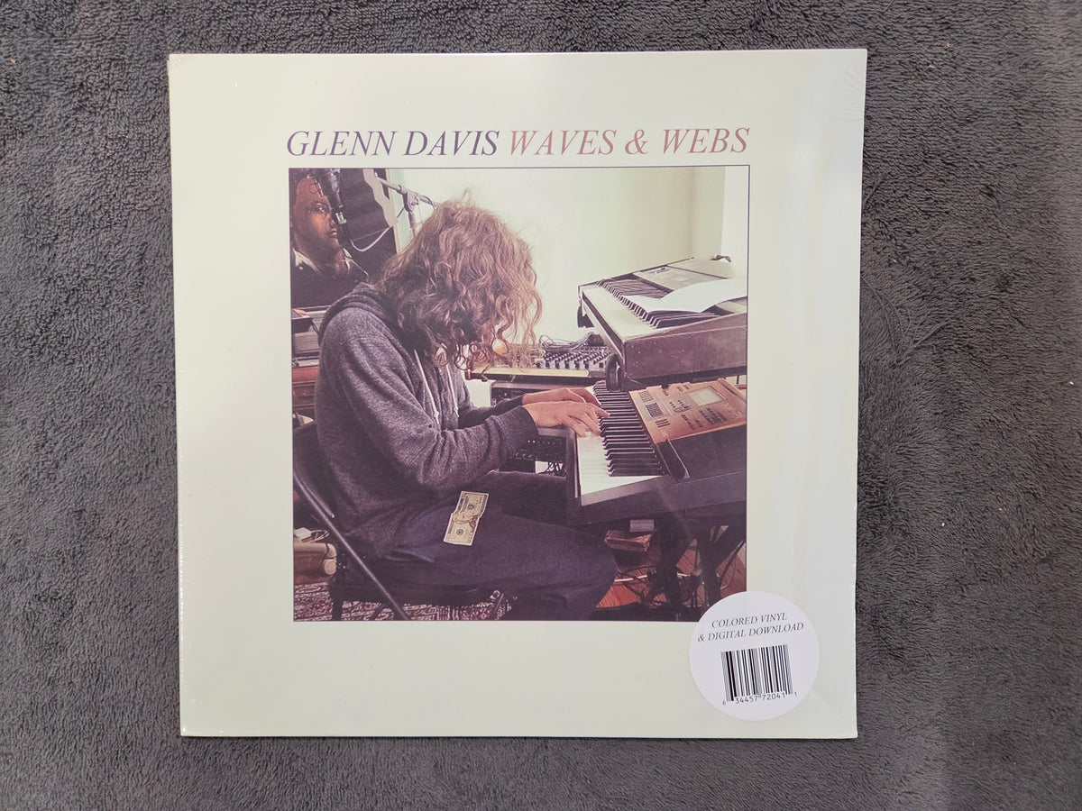 GLENN DAVIS WAVES & WEBS NEW
