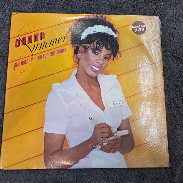 DONNA SUMMER SHE WORKS HARD FOR THE MONEY