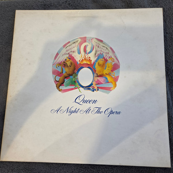 QUEEN A NIGHT AT THE OPERA 1975 EMB UK IMP