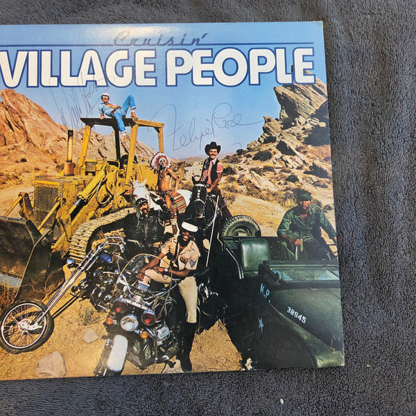 VILLAGE PEOPLE CRUISIN AUTO