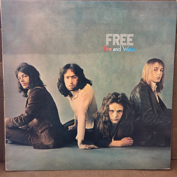 FREE FIRE AND WATER PINK/WHITE i LABEL 1P UK IMP