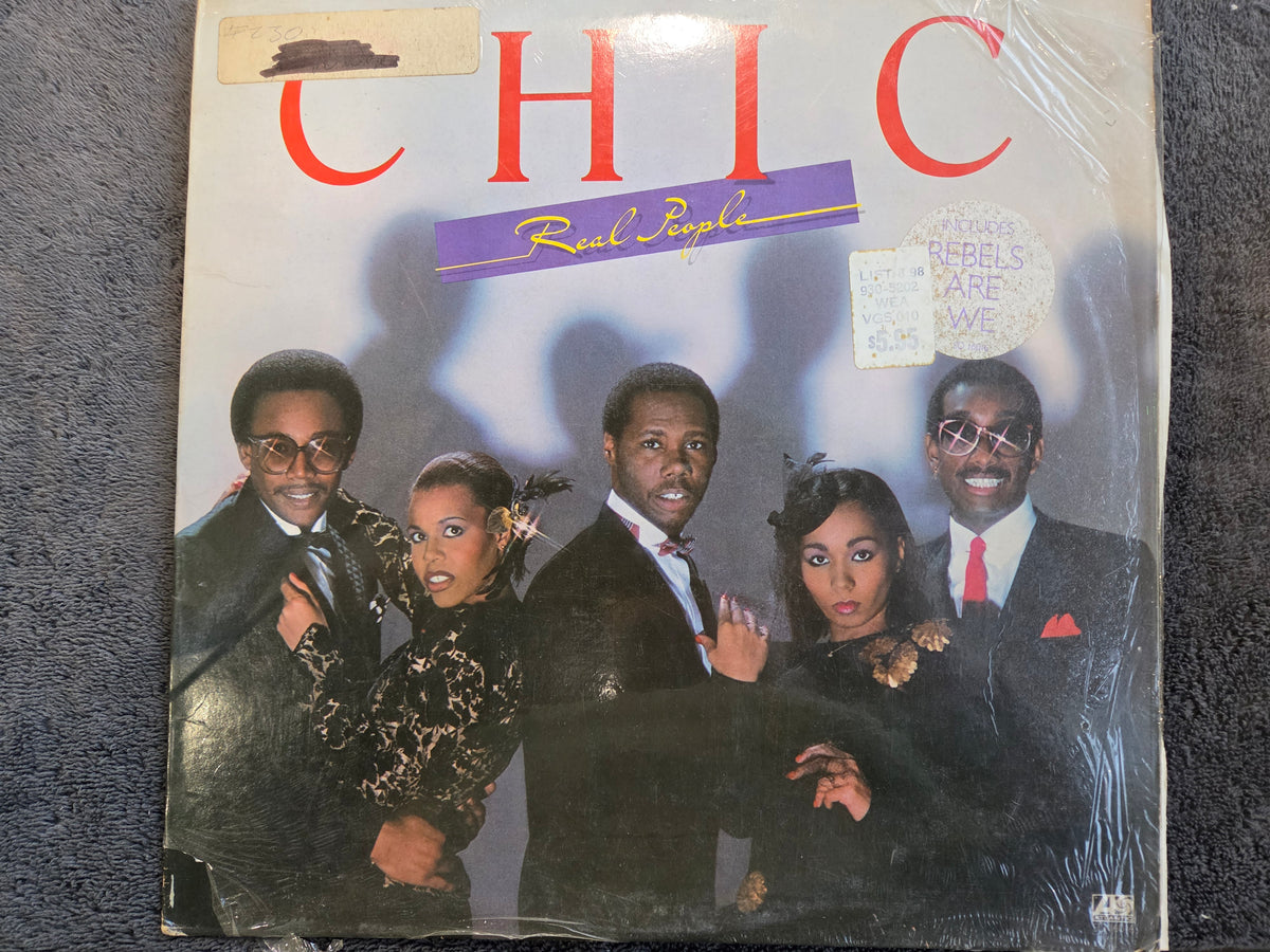 CHIC REAL PEOPLE