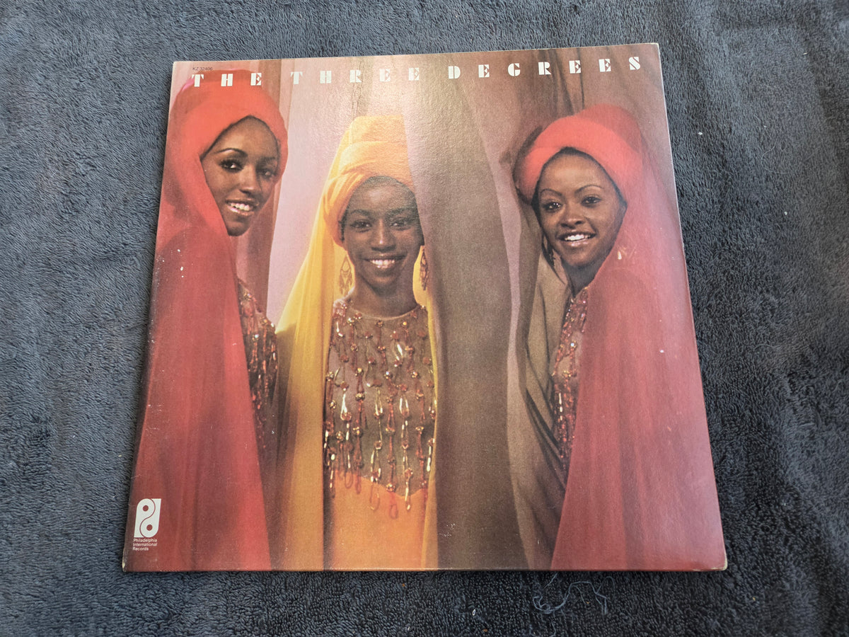 THREE DEGREES S/T