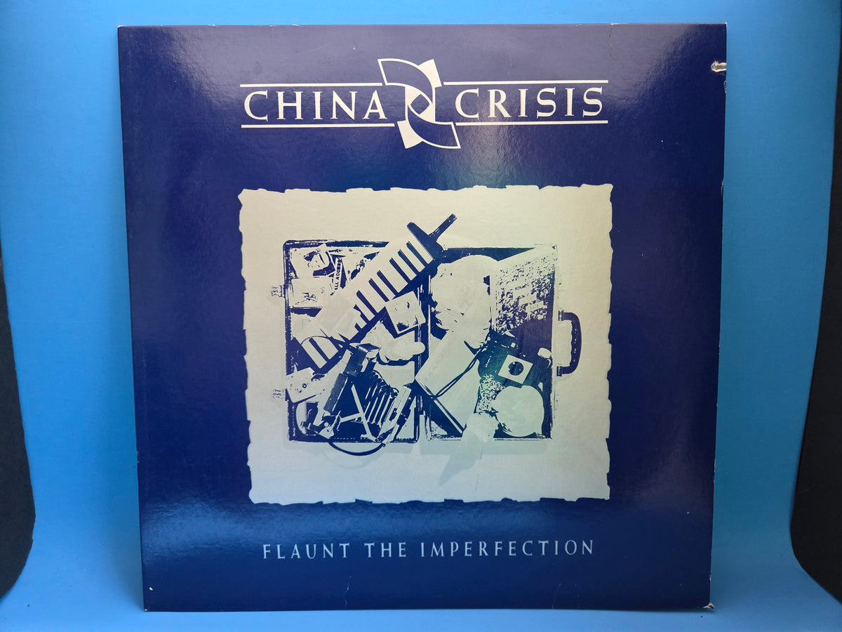 CHINA CRISIS FLAUNT THE IMPERFECTION