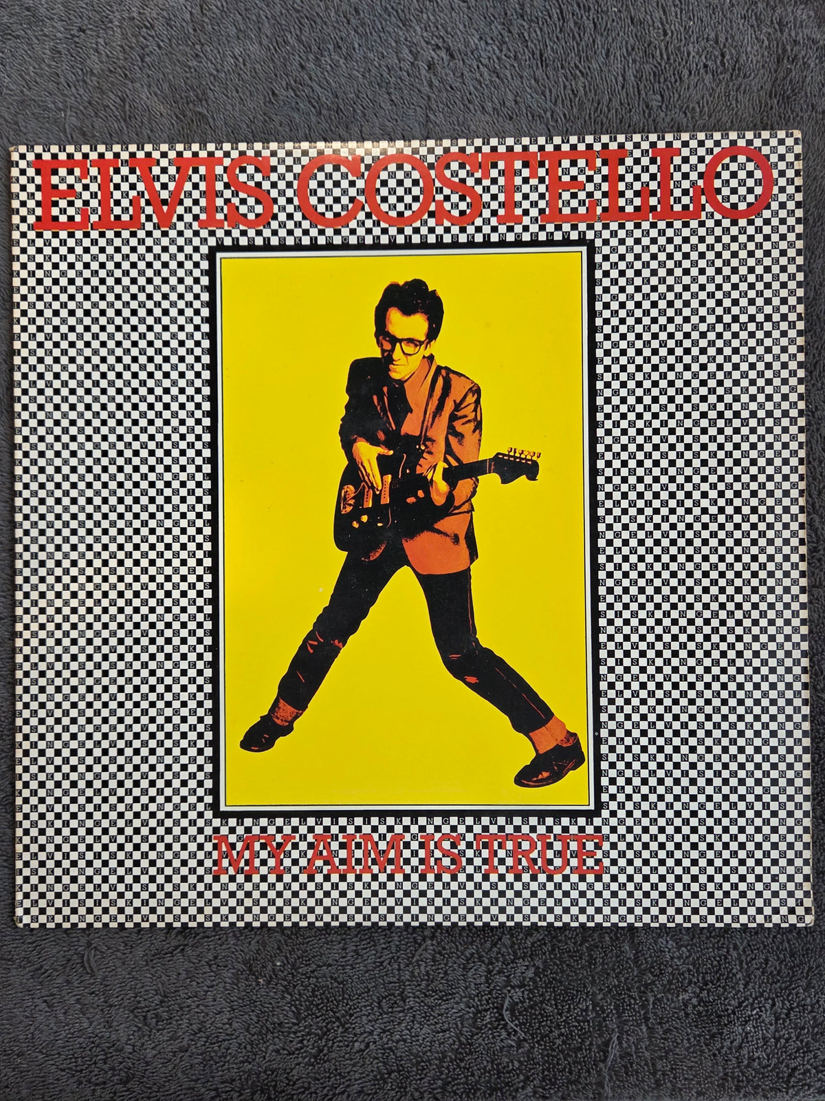 ELVIS COSTELLO MY AIM IS TRUE