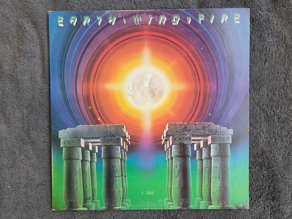 EARTH WIND & FIRE I AM