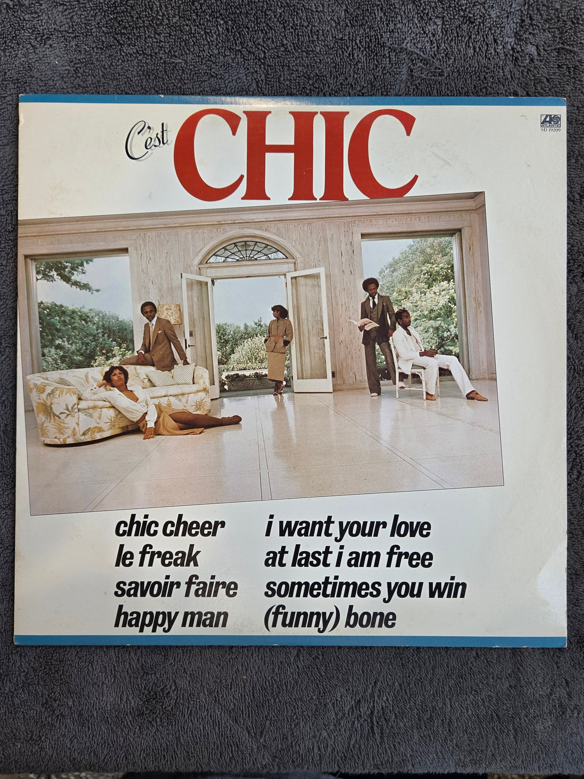 CHIC C'EST