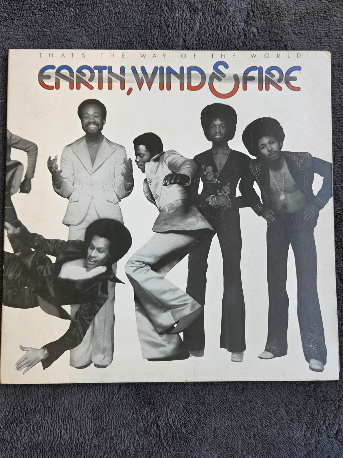 EARTH WIND & FIRE THATS THE WAY OF THE WORLD