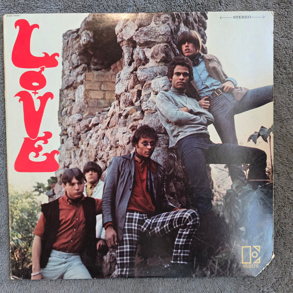 LOVE S/T ELEKTRA BIG E