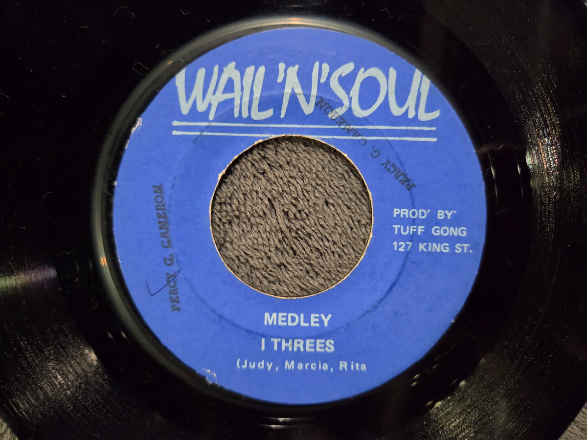 I THREES MEDLEY 7"