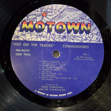 COMMODORES HOT ON THE TRACKS