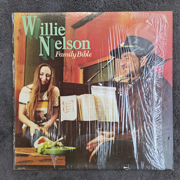 WILLIE NELSON FAMILY BIBLE