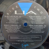 LIA S/T