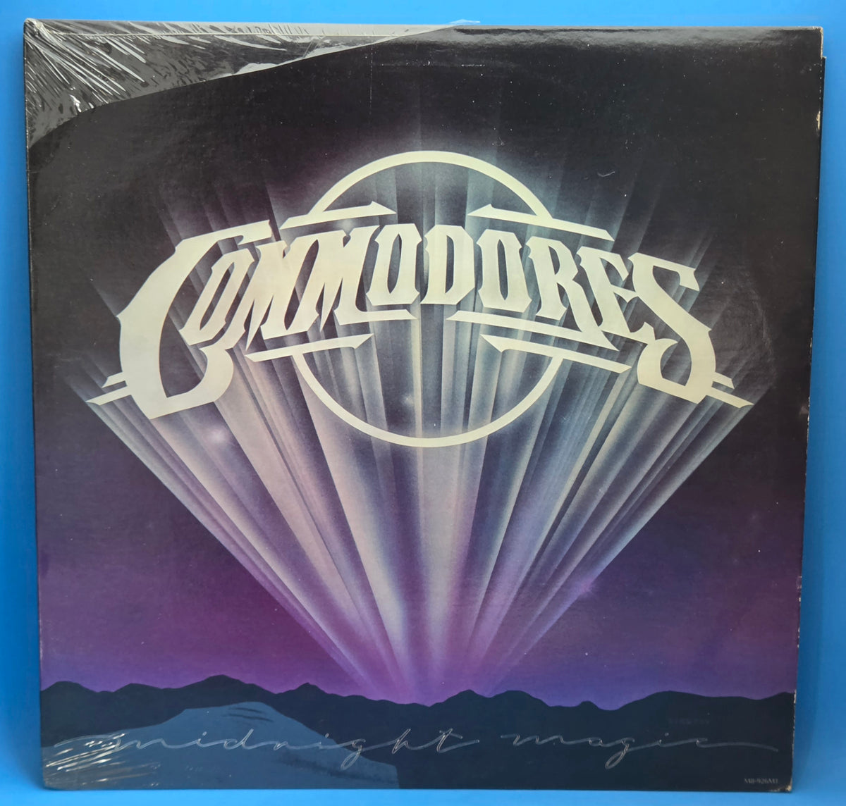 COMMODORES MIDNIGHT MAGIC