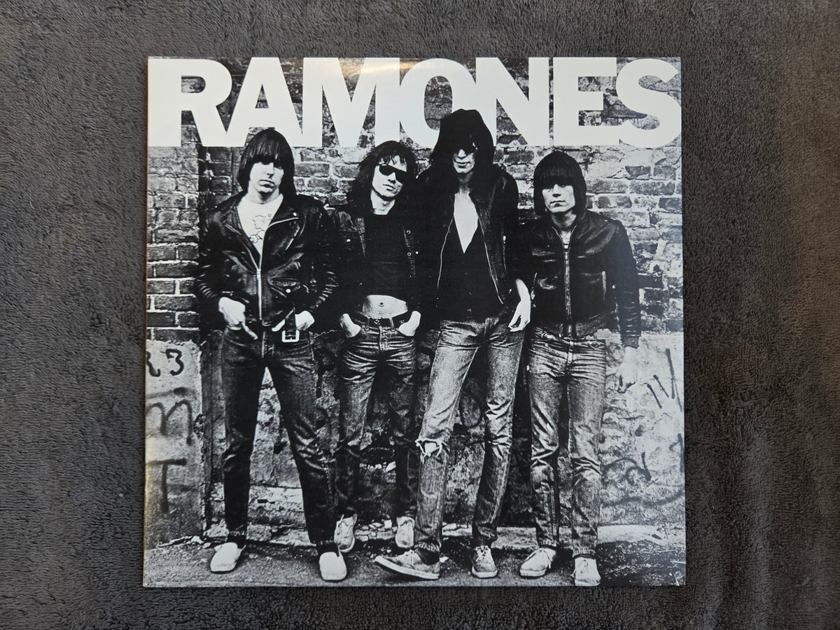 RAMONES S/T 180G RM