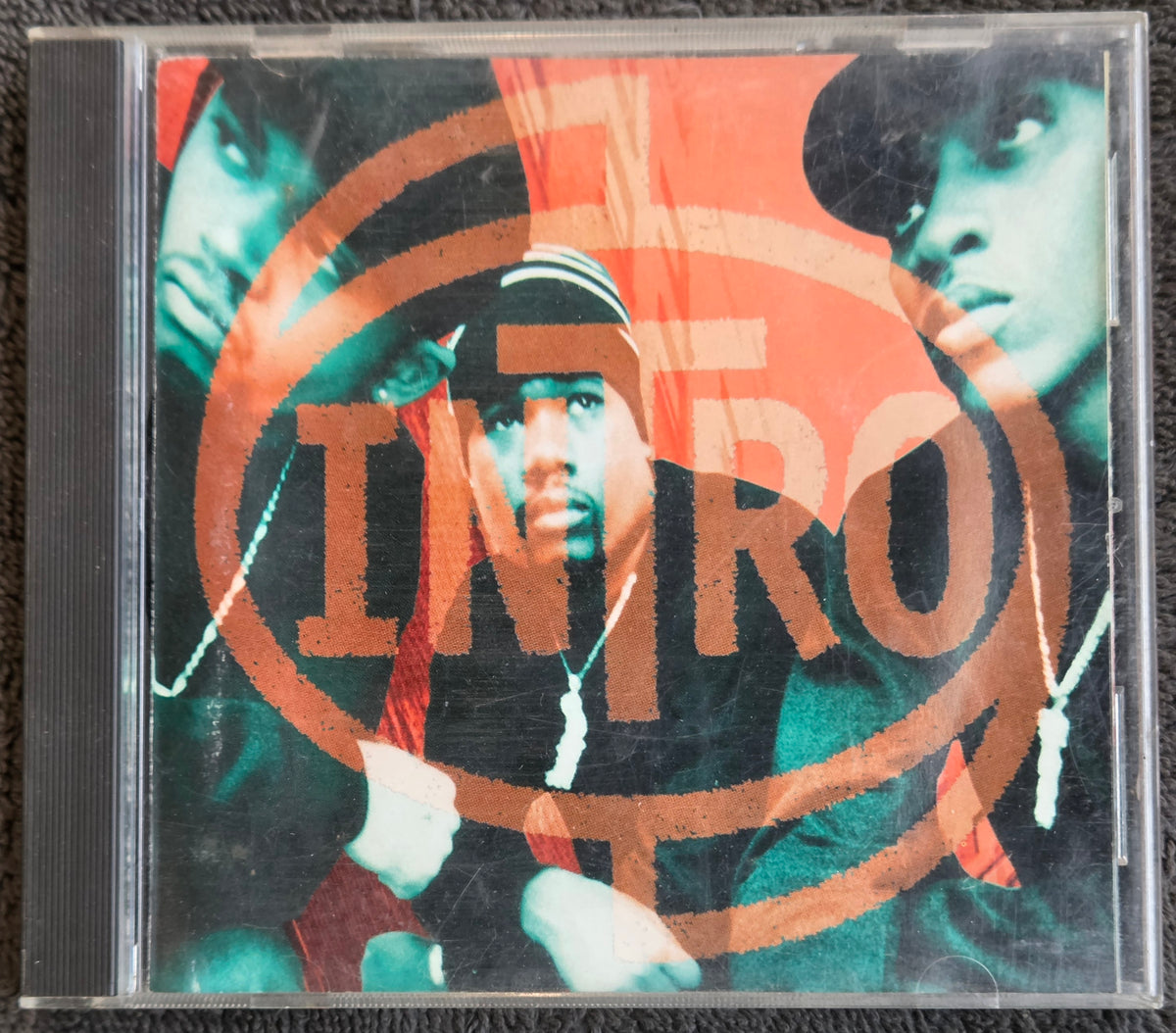 INTRO S/T CD