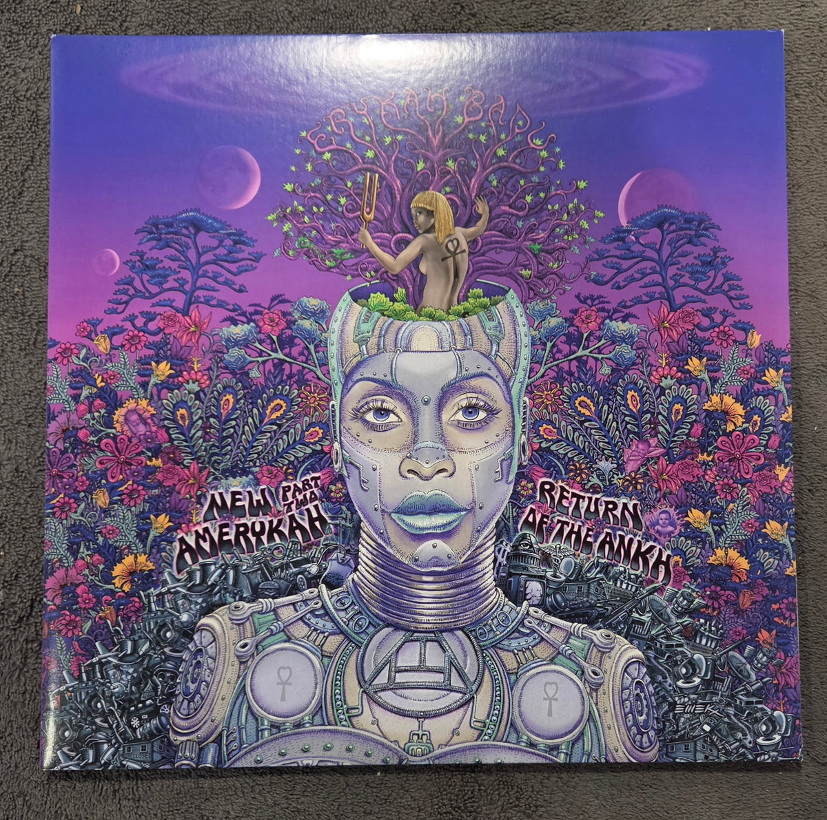 ERYKAH BADU NEW AMERYKAH PART TWO RETURN AT THE ANKH