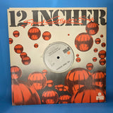 THREE DEGREES JUMP THE GUN UK IMP 12"