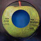 BEATLES HEY JUDE B/W REVOLUTION 7"