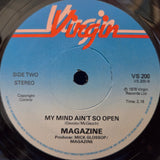MAGAZINE SHOT BY BOTH SIDES PS UK IMP 7"