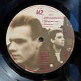 U2 THE UNFORGETTABLE FIRE (c)
