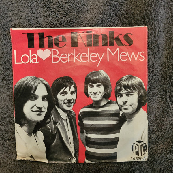 KINKS LOLA BERKELEY MEWS PICTURE SLEEVE GERMAN IMPORT PYE 14 669