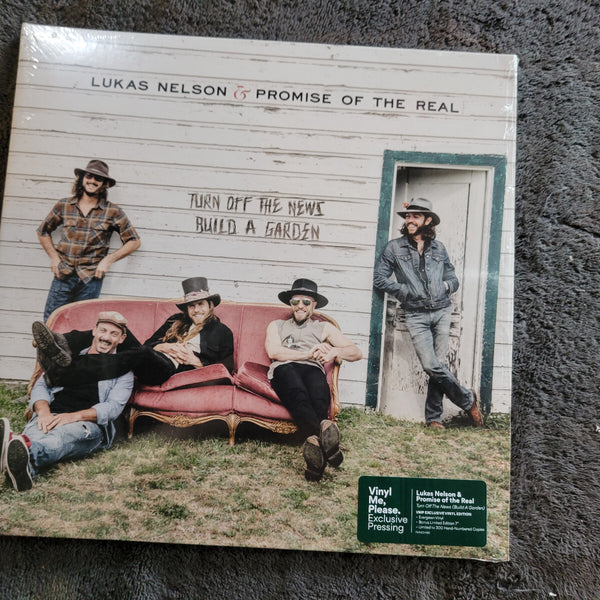 LUKAS NELSON TURN OFF THE NEWS BUILD A GARDEN NEW SEALED VMP LIMITED EDITION