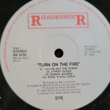 SYE TURN ON THE FIRE NETHERLANDS IMPORT ROADRUNNER W/ INNER SLEEVE