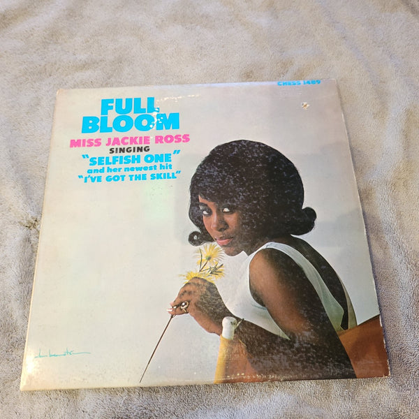 JACKIE ROSS FULL BLOOM CHESS  13428 MONO