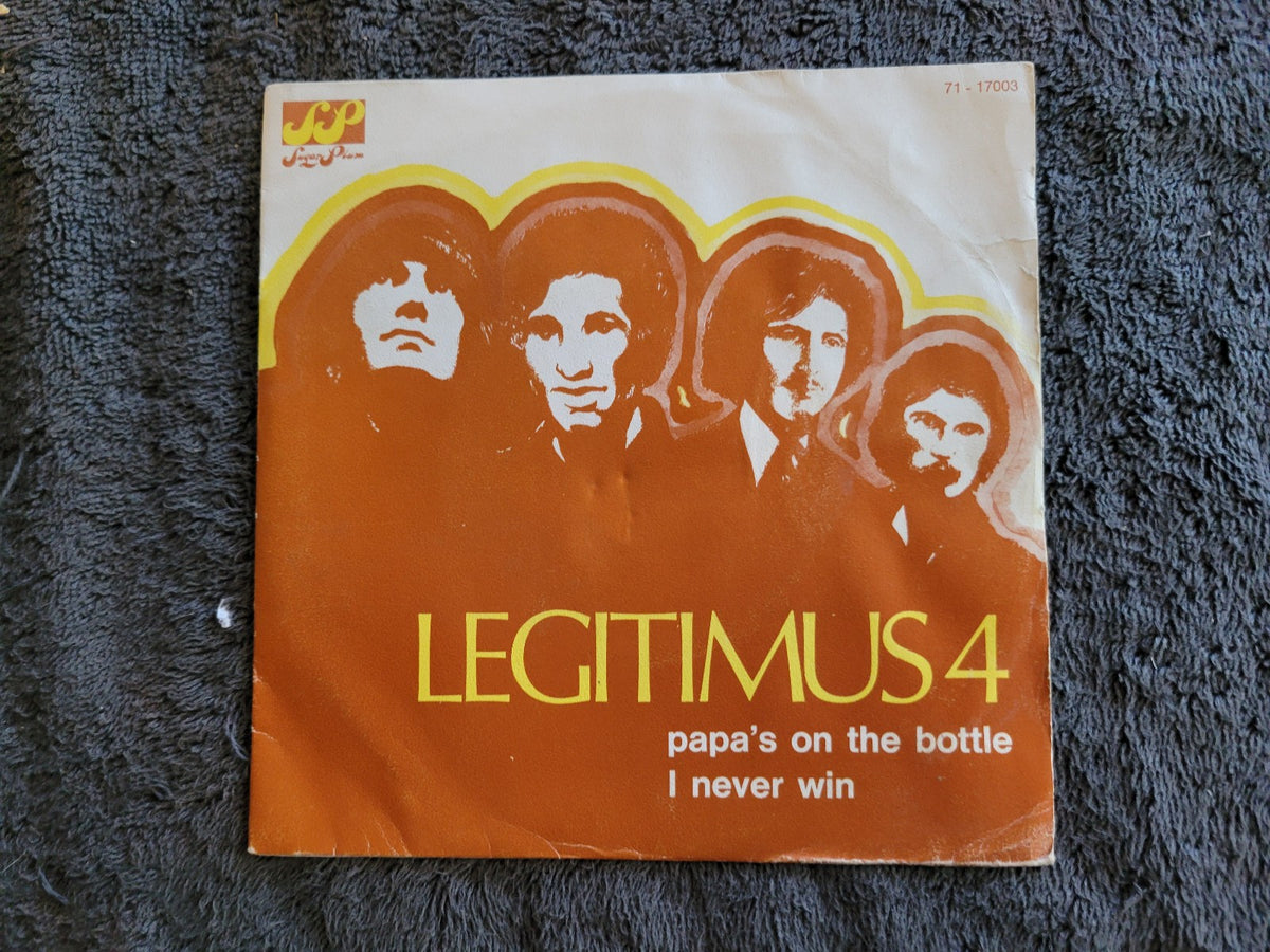 LEGITIMUS 4 PAPAS ON THE BOTTLE / I NEVER WIN IMPORT BELGIUM SUGAR PLUM