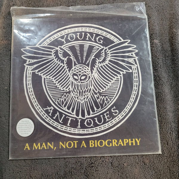 YOUNG ANTIQUES A MAN NOT A BIOGRAPHY W/ INSERT