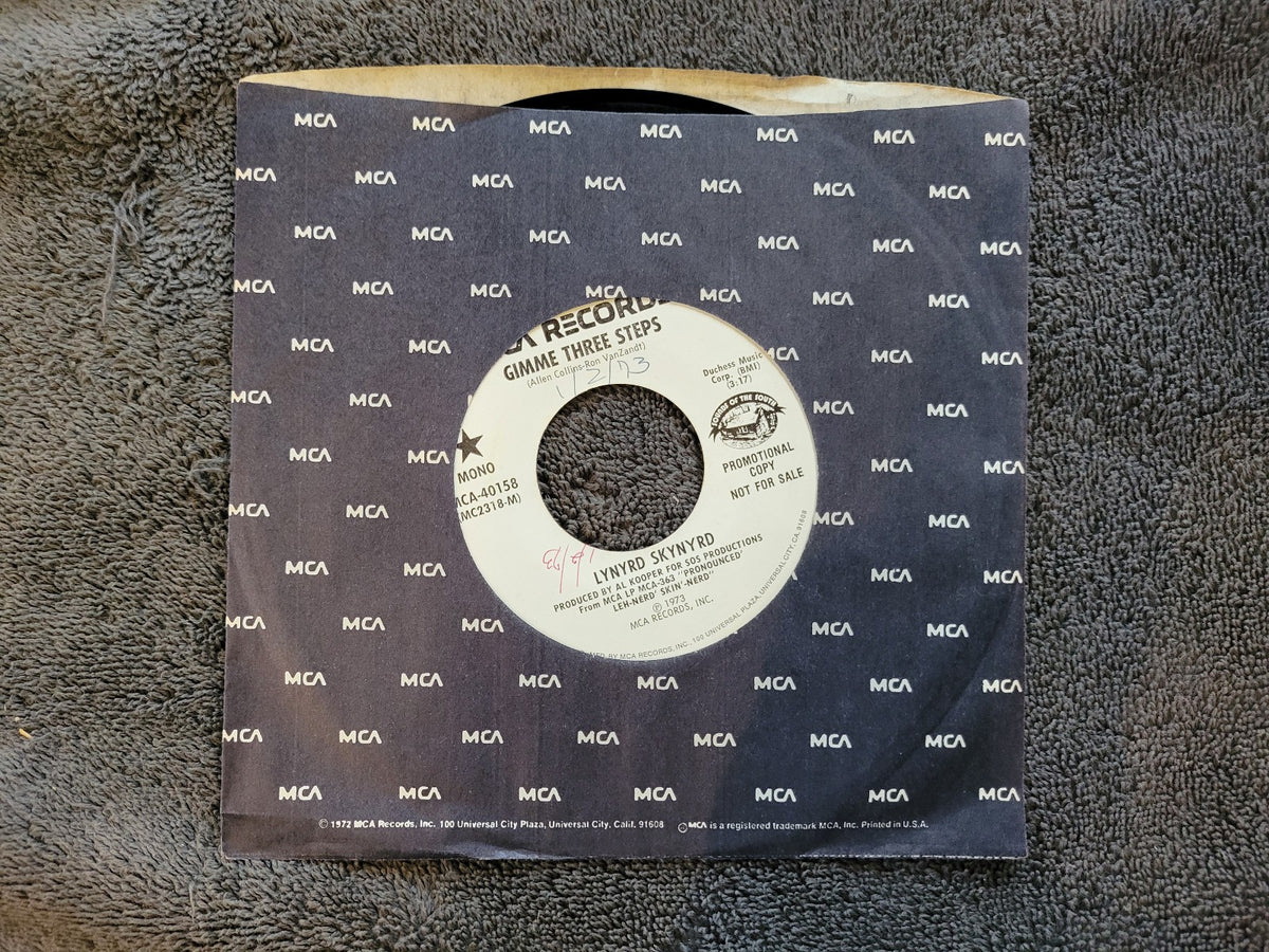 LYNYRD SKYNYRD GIMME THREE STEPS WHITE LABEL PROMO MONO WLP MCA-40158