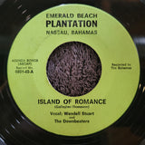 WENDELL STUART ISLAND OF ROMANCE MERRY CHRISTMAS FROM NASSAU