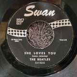 BEATLES SHE LOVES YOU ILL GET YOU  SWAN BLACK LABEL