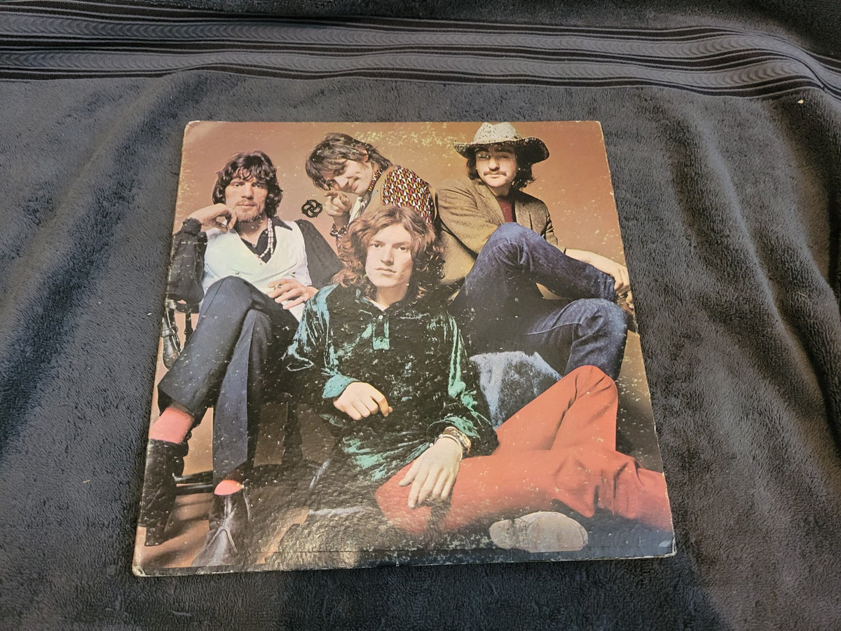 TRAFFIC S/T GATEFOLD BOOKLET UNITED ARTISTS SELF TITLED FIRST PRESSING
