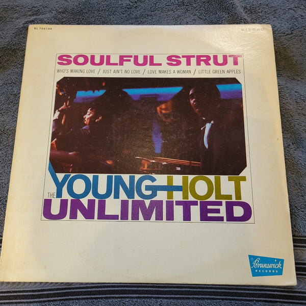 YOUNG HOLT UNLIMITED SOULFUL STRUT