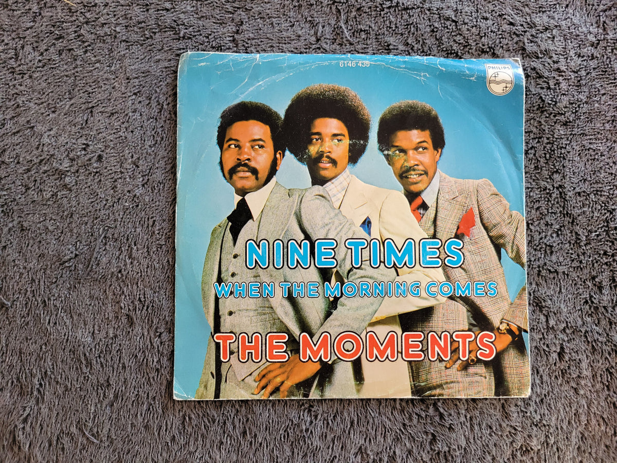 MOMENTS NINE TIMES WHEN THE MORNING COMES NETHERLANDS IMPORT