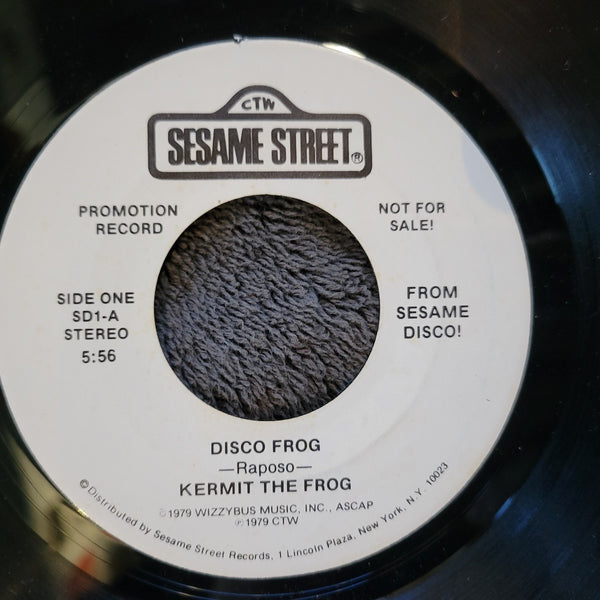 KERMIT THE FROG DISCO FROG SESAME STREET BIG BIRD HAPPIEST STREET IN THE WORLD