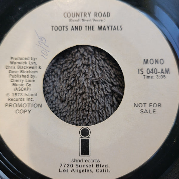 TOOTS AND THE MAYTALS COUNTRY ROAD WHITE LABEL PROMO MONO ISLAND IS-040-AM