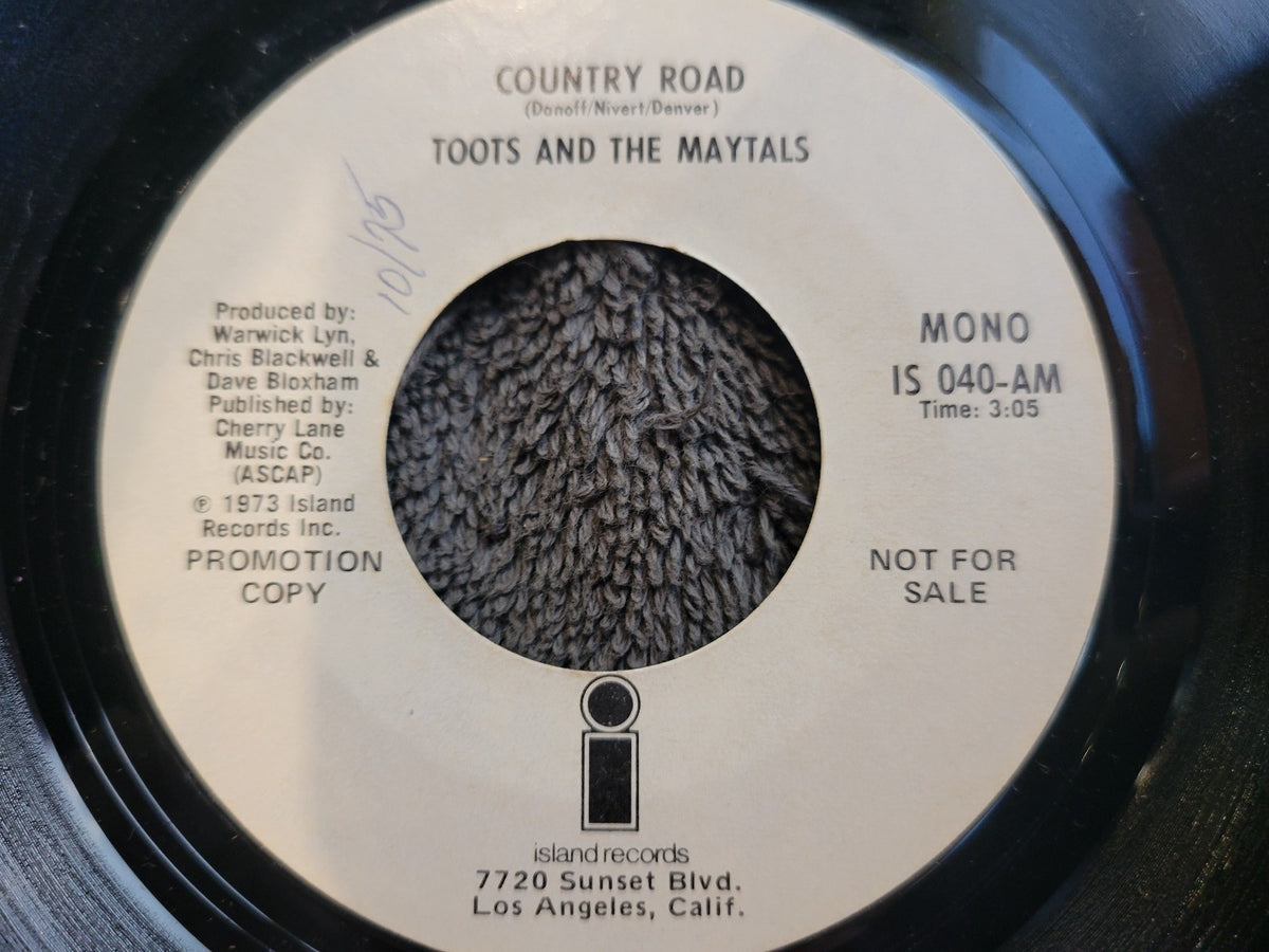 TOOTS AND THE MAYTALS COUNTRY ROAD WHITE LABEL PROMO MONO ISLAND IS-040-AM