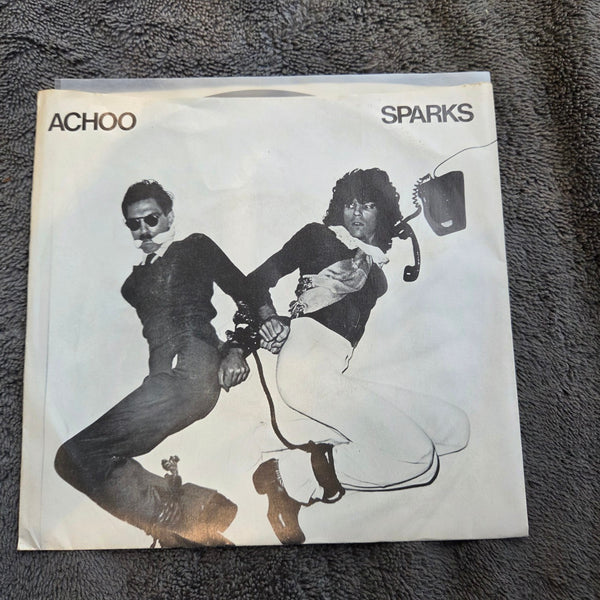 SPARKS ACHOO WHITE LABEL PROMO ISLAND IS 023 SOMETHING FOR GIRL WITH EVERYTHING