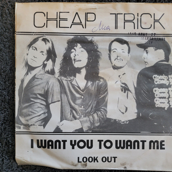 CHEAP TRICK I WANT YOU TO WANT ME LOOK OUT MISPRINT CLOCK STRIKES TEN PS