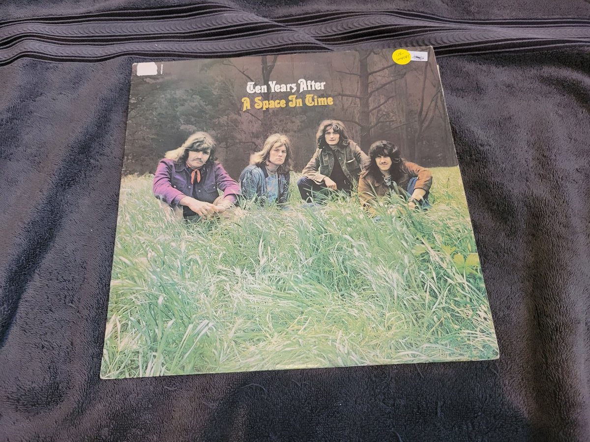 TEN YEARS AFTER A SPACE IN TIME IMPORT UK CHRYSALIS